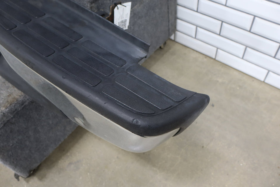 1999-2007 Chevy Silverado 2500 OEM Chrome Rear Bumper Assembly