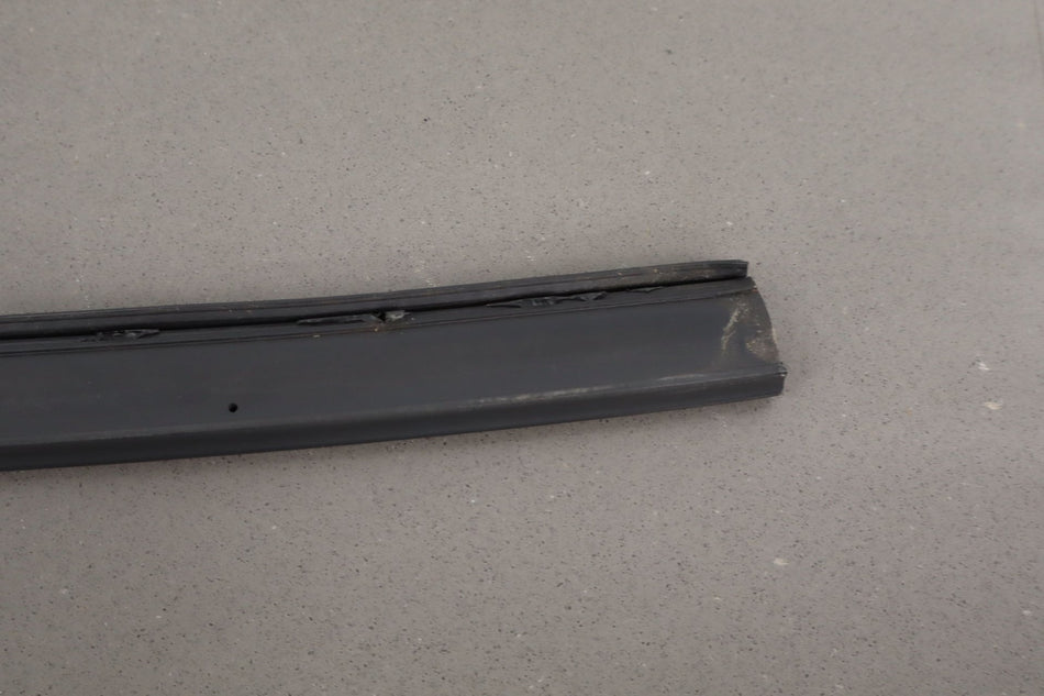 2003-2009 Hummer H2 Driver Left Rear Door To Body Weather Stripping Gasket Seal