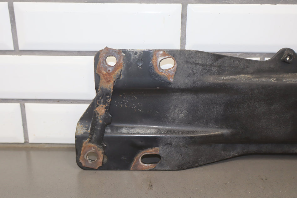 1991-1997 Toyota Land Cruiser Transmission Crossmember