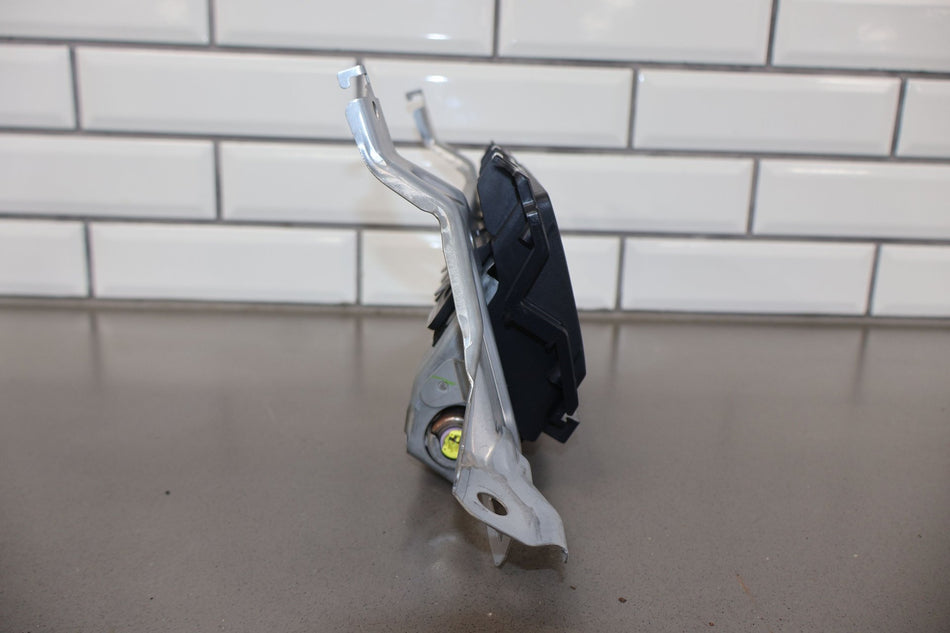 2010 Mitsubishi Lancer- Left Knee Airbag