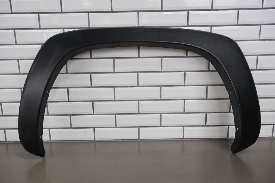 2002 Chevrolet Silverado 2500 Fender Flare White 50U
