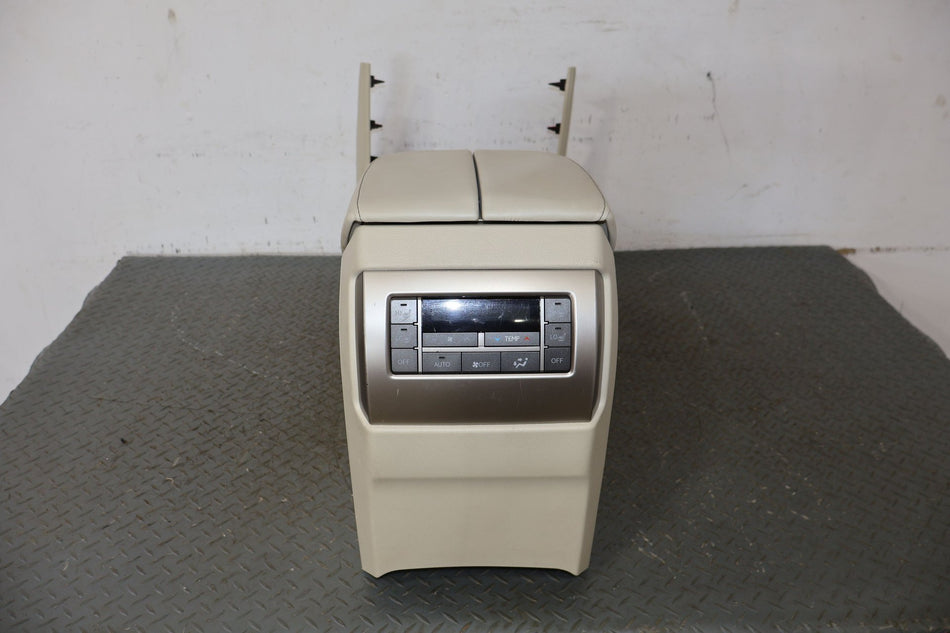 2013 Lexus GX460- Front Console