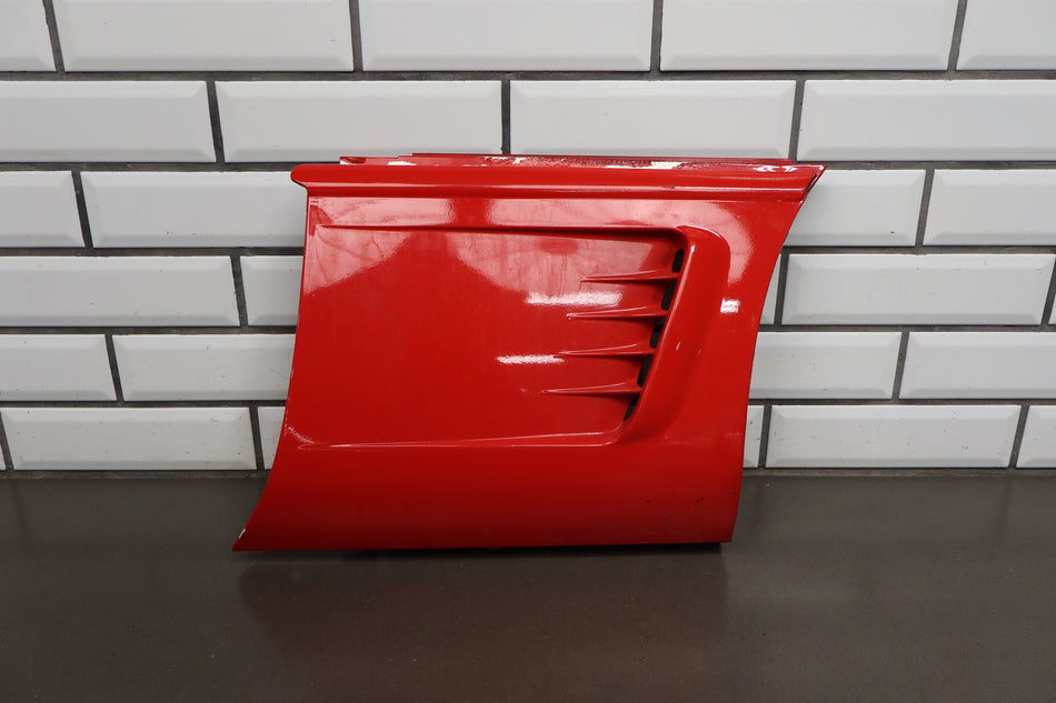 1995-1996 Chevrolet Corvette C4 Right Fender 10254396 Torch Red 70