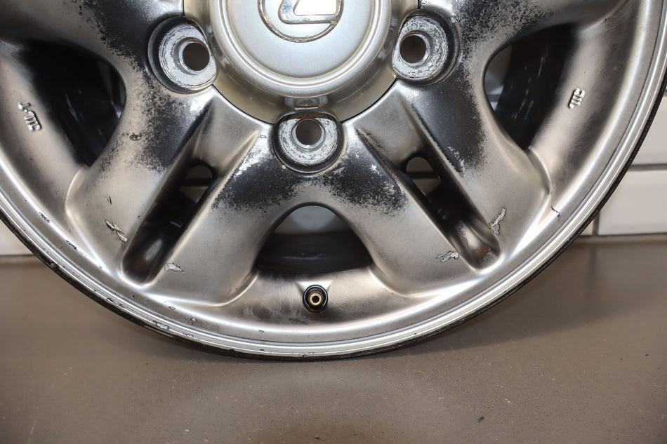 2002 Lexus LX470- Wheel