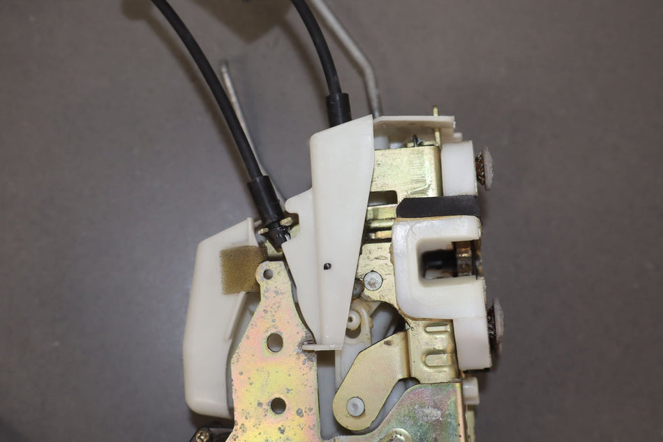 2003 Mazda MX-5 Miata- Right Front Door Latch