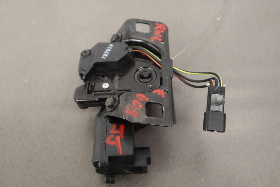 97-04 Chevy Corvette C5 Convertible Boot Cover Latch With Bracket