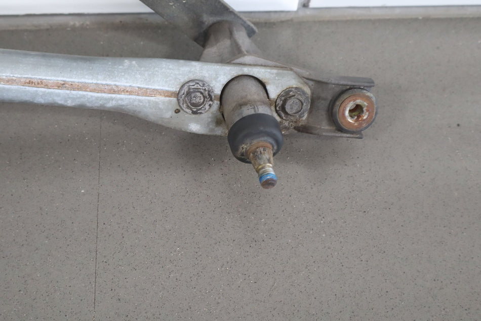 2003 Chevrolet Tahoe- Wiper Linkage