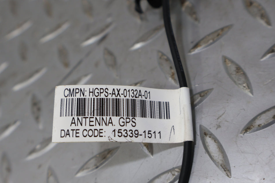 2016 Tesla X- Antenna