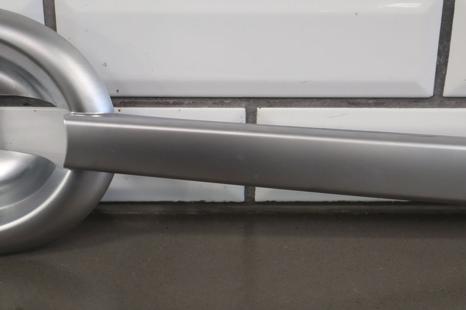 2003-2006 Chevy SSR RH Right Passenger Interior Door Handle Satin Silver Trim