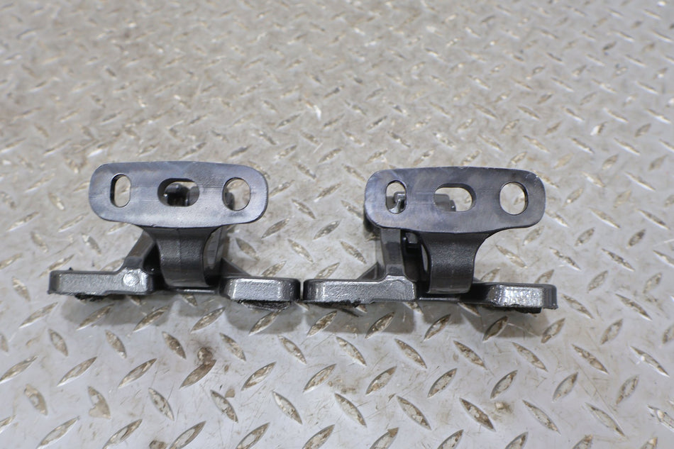 10 Aston Martin V8 Vantage Pair Convertible Boot Cover Hinges (Meteorite Silver)