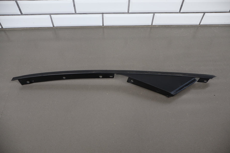 1997-2004 Chevrolet Corvette C5 Exterior Right A Pillar 10247724