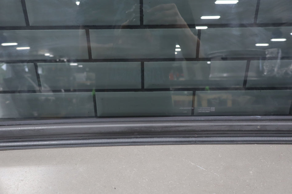 2003-2009 Hummer H2- Sunroof Glass Window 15781625