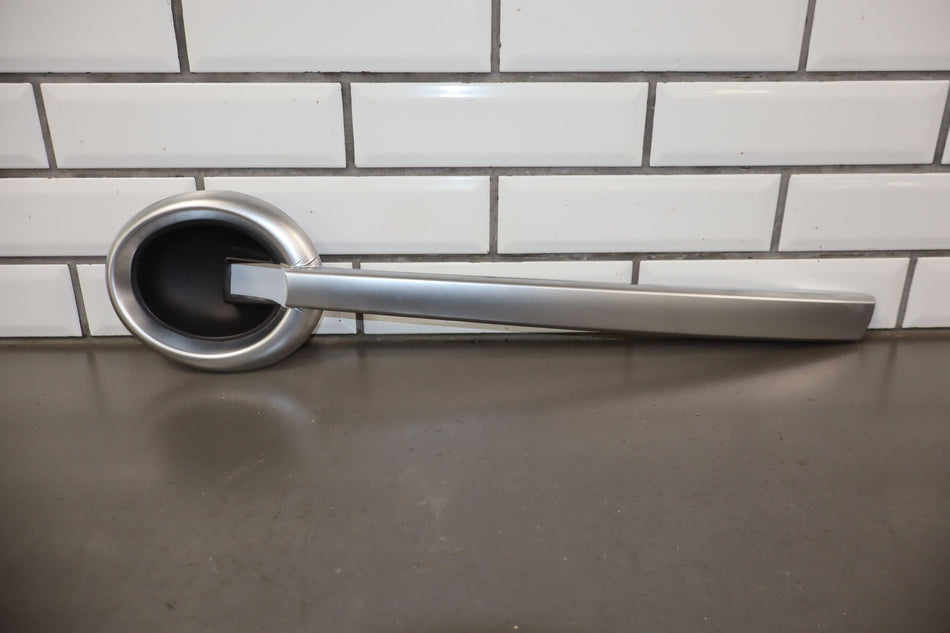 2003-2006 Chevrolet SSR Front Right INSIDE DOOR HANDLE Satin Silver Trim