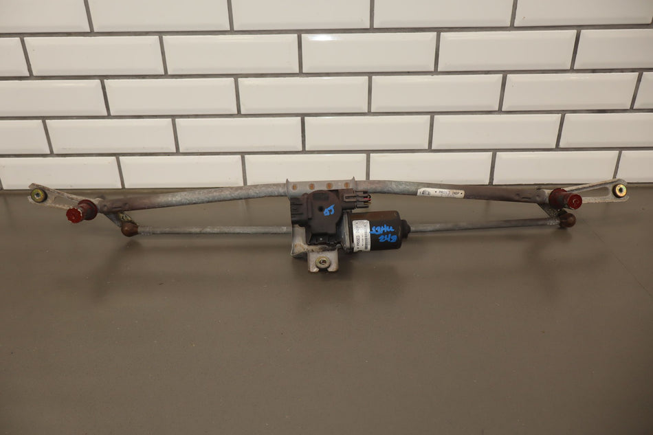 2003-2009 Hummer H2 Wiper Motor & Transmission