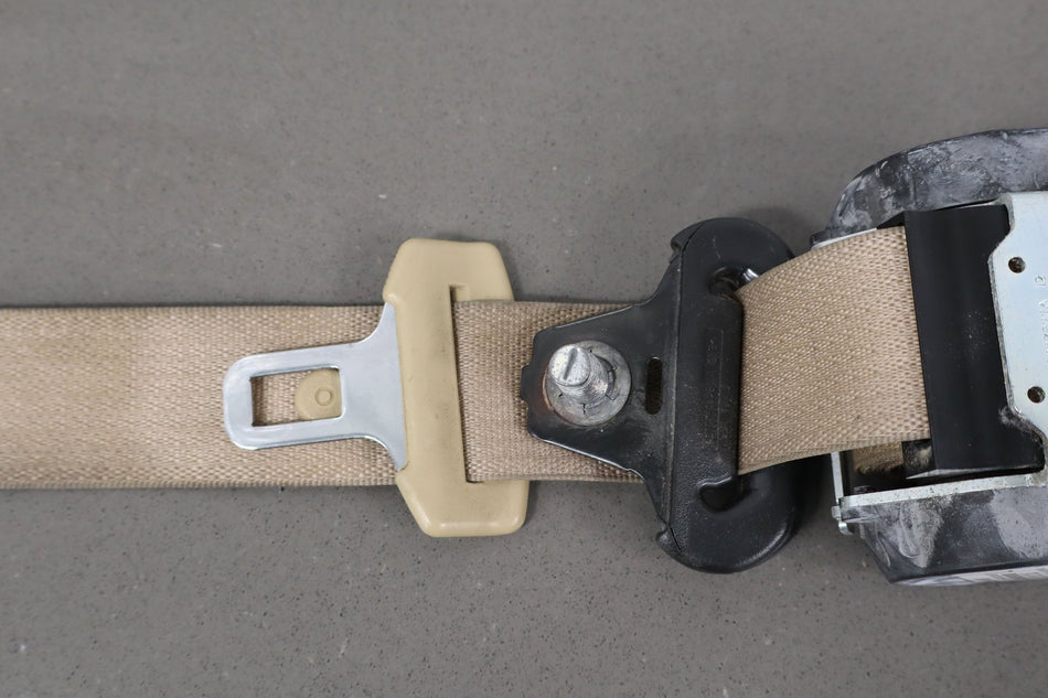 2010 Chevrolet Corvette- Front Seat Belt