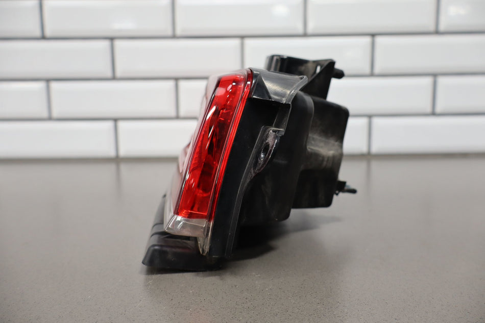 2015 Chevrolet Camaro- TAIL LIGHT ASSEMBLY
