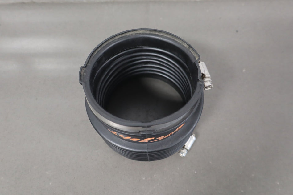 2004 Chevrolet SSR- Air Cleaner/Box