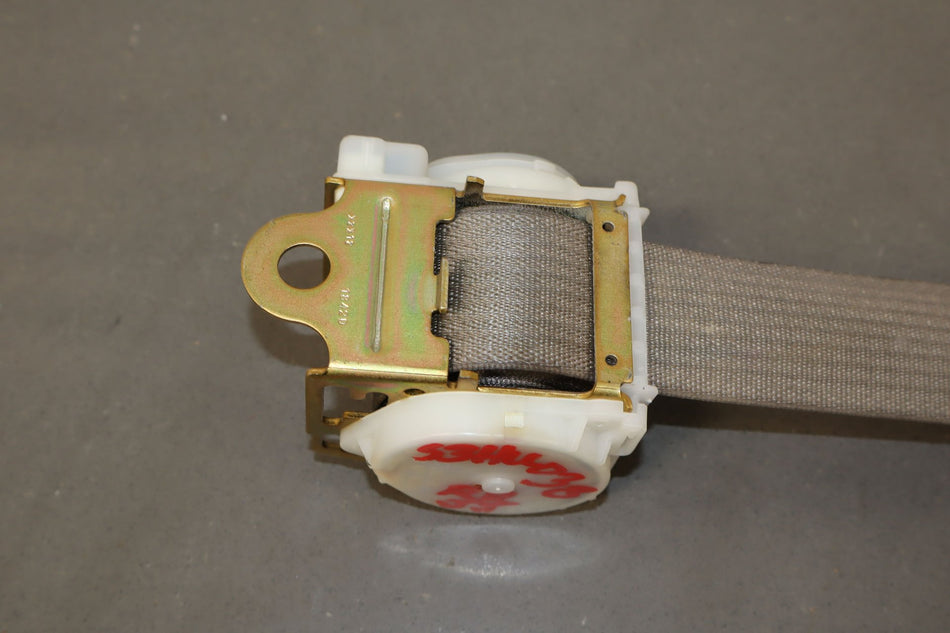 2003 Hummer H2- Rear Seat Belt