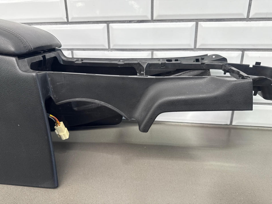 2004 Pontiac GTO- Front Console