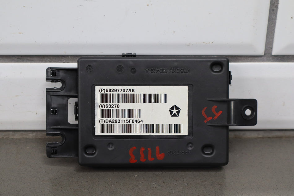 2016 Dodge Challenger Climate Control Module 68297707AB