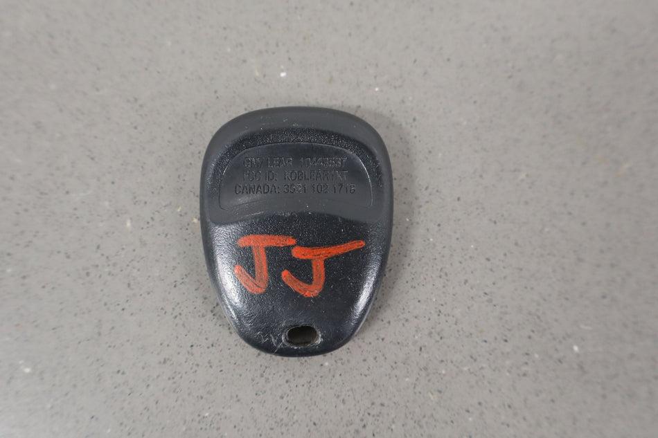 2004 Chevrolet SSR- Key Remote