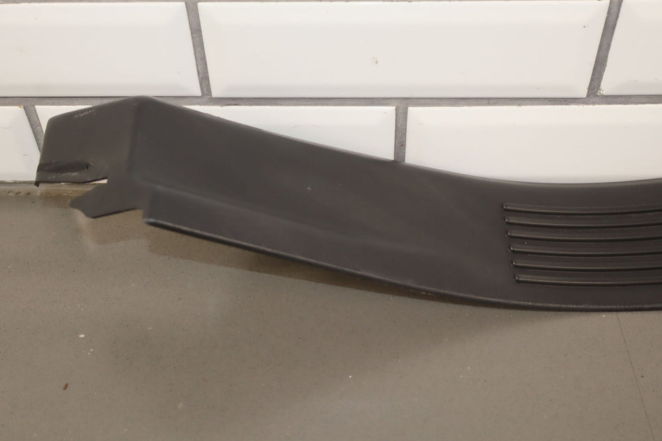 2007 Hummer H2- Set x4- Sill Plates