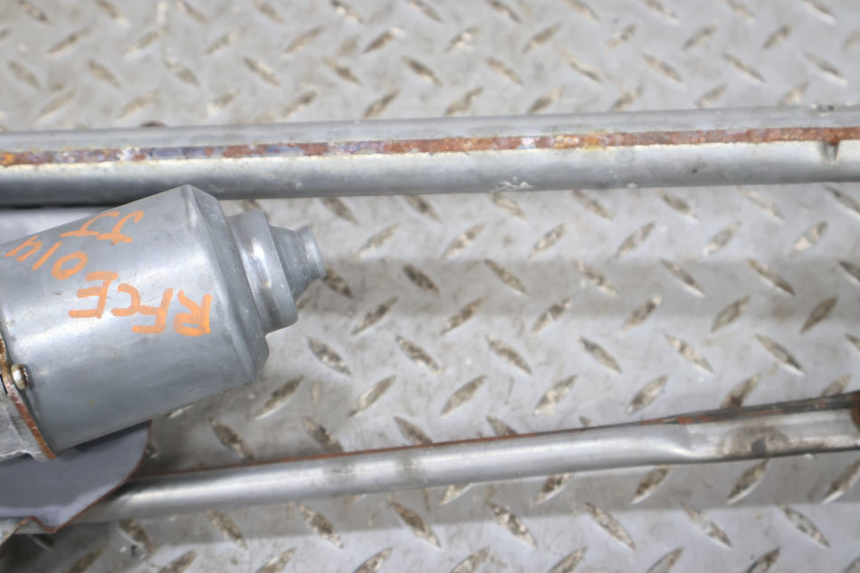 2015 Chevrolet Camaro- Wiper Linkage