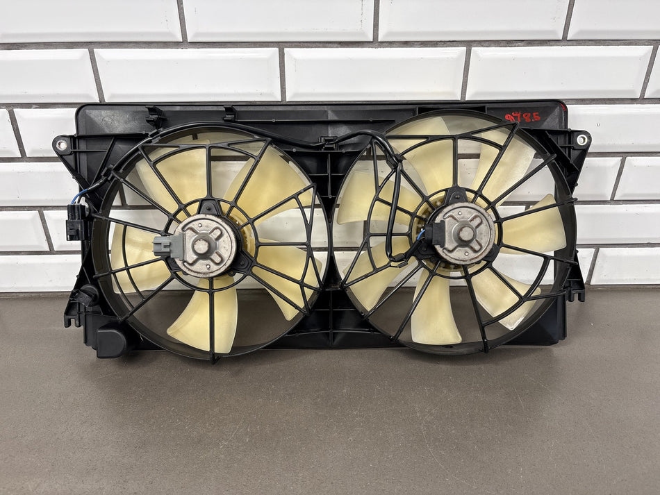 00-05 Toyota MR2 Spyder (ZZW30) Engine Cooling Fan Assembly OEM