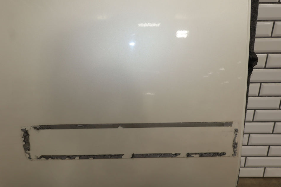 2010 GMC Yukon- Right Rear Door
