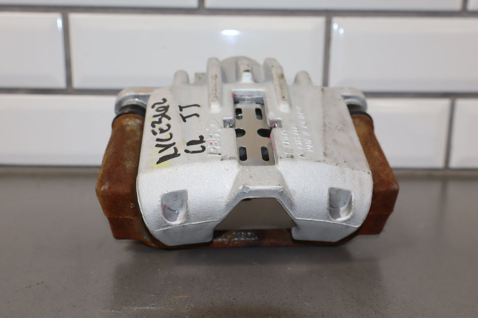 1997 Chevrolet Corvette- Caliper