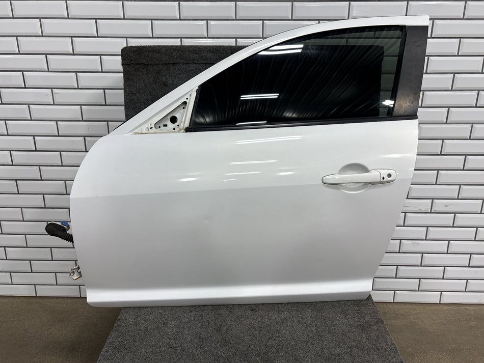 04-08 Mazda RX-8 (SE3P) Left Front Door Crystal White Pearl 34K