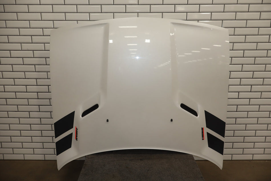 2014 Dodge Challenger R/T Hood Ivory Tricoat Pearl PWD