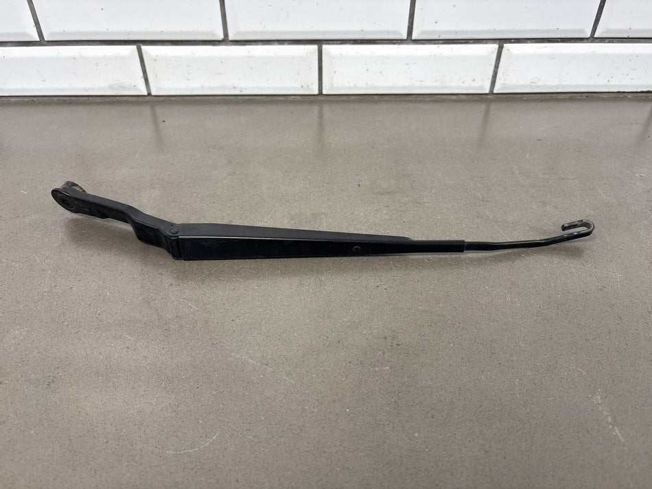 00-05 Toyota MR2 Spyder (ZZW30) Front Windshield Wiper Arm Pair Left Right OEM