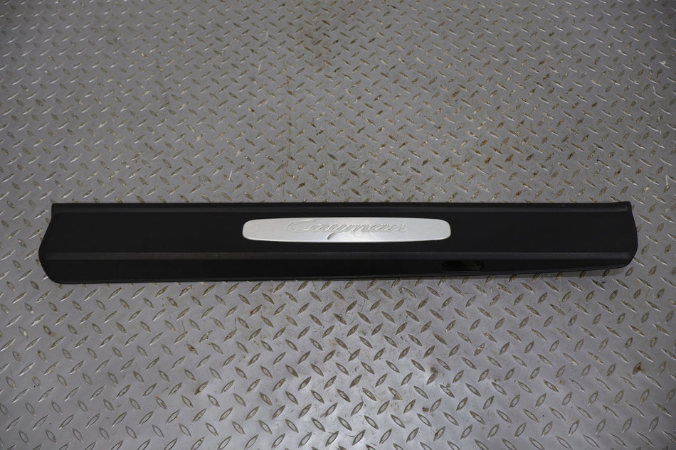 17-24 Porsche 718 Cayman Boxster Left Outer Sill Plate
