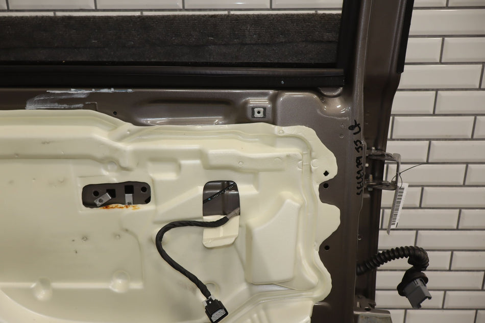 2013 Chevrolet Silverado 2500- Right Rear Door