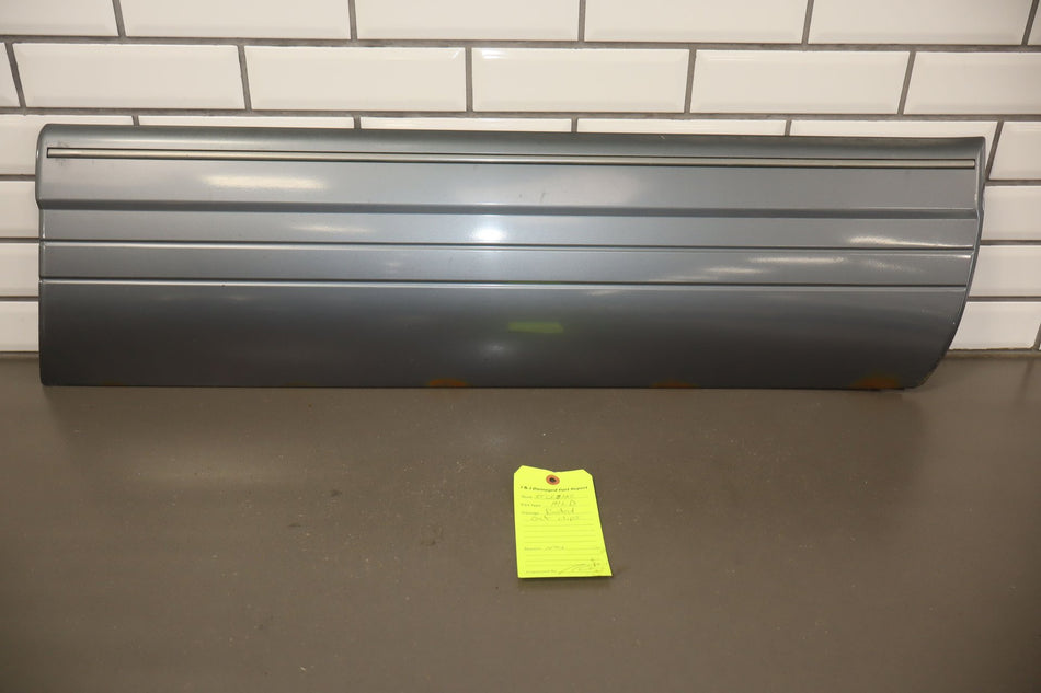 2005 Lexus LX470 Right Front Door Molding OEM