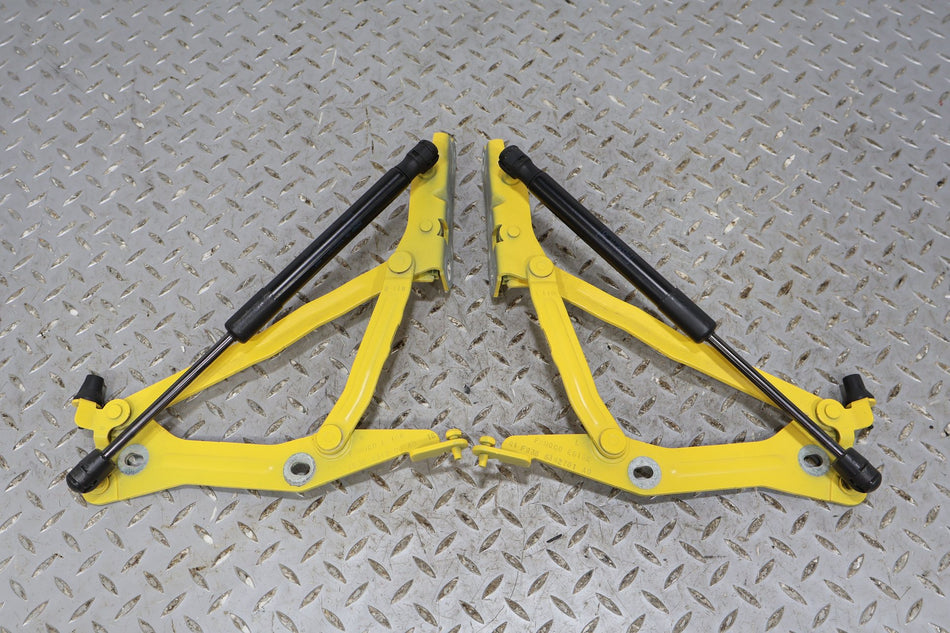 15-17 Ford Mustang GT Trunk Lid Hinge Pair (Triple Yellow)
