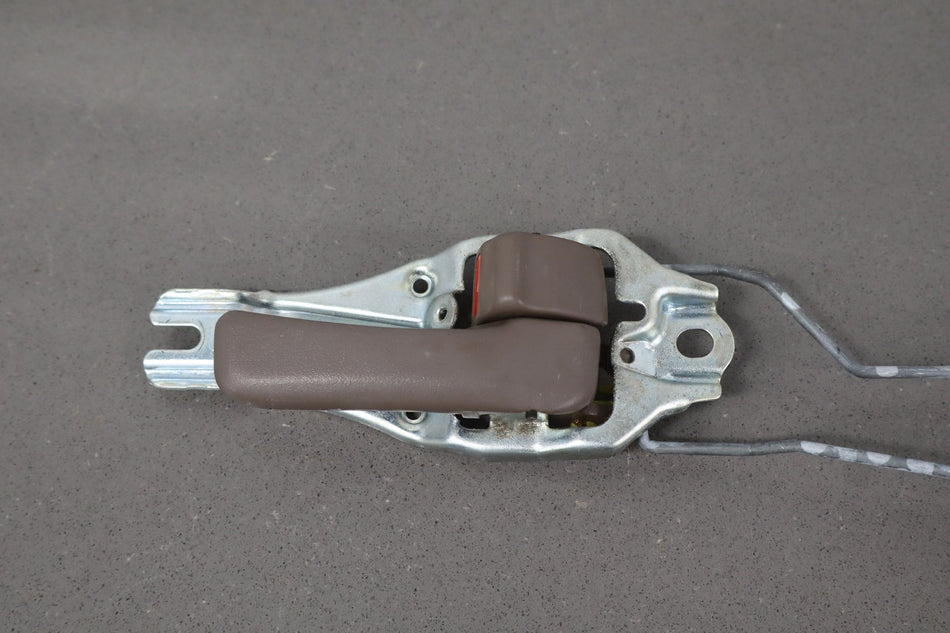 1997 Lexus LX450- Right Rear Door Latch