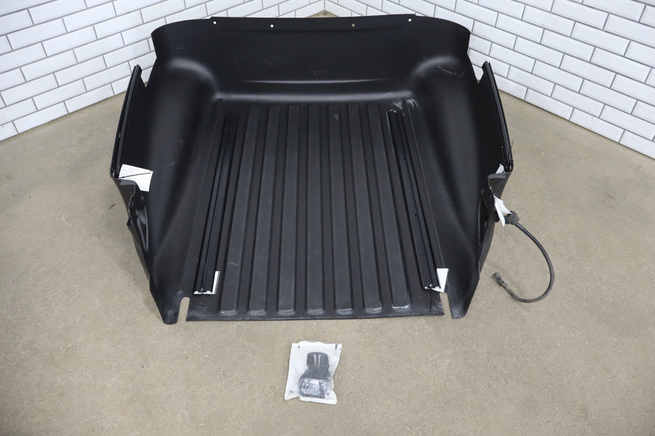 2003-2006 Chevrolet SSR Cargo Bed Plastic Liner- OEM