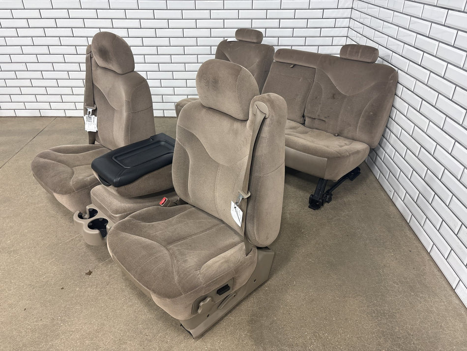 2001-2002 Chevy GMC Sierra 2500HD Crew Cab Seats Set Neutral 52D