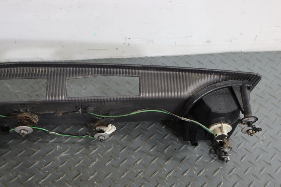 2005 Cadillac XLR- Tail Finish Panel
