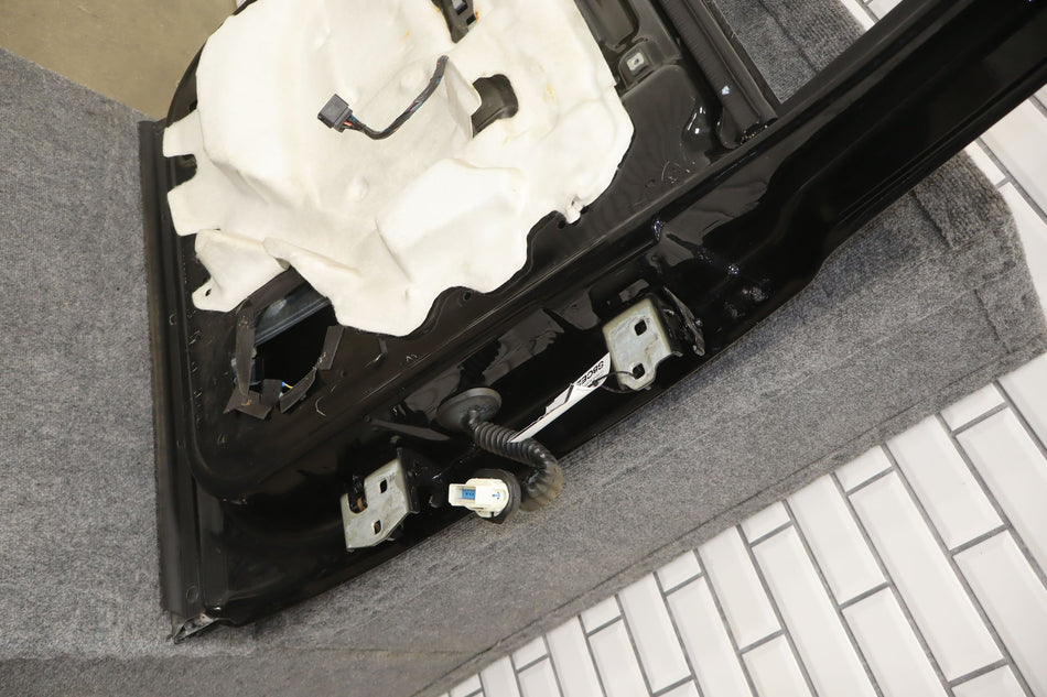 2008 Chevrolet Suburban 1500- Left Rear Door