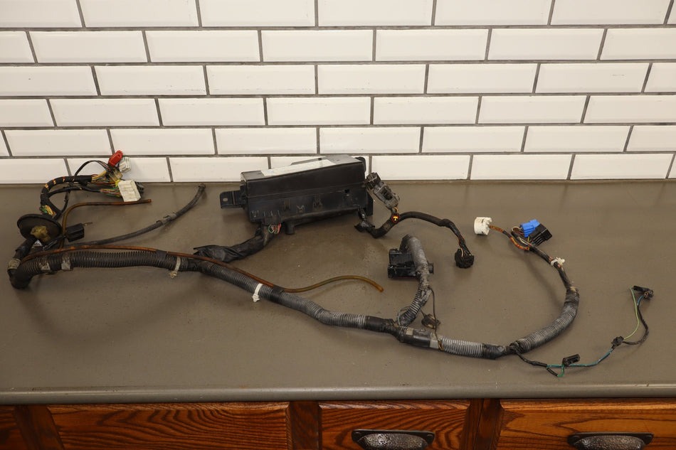 1998-2002 Isuzu Trooper Body Wiring Harness OEM