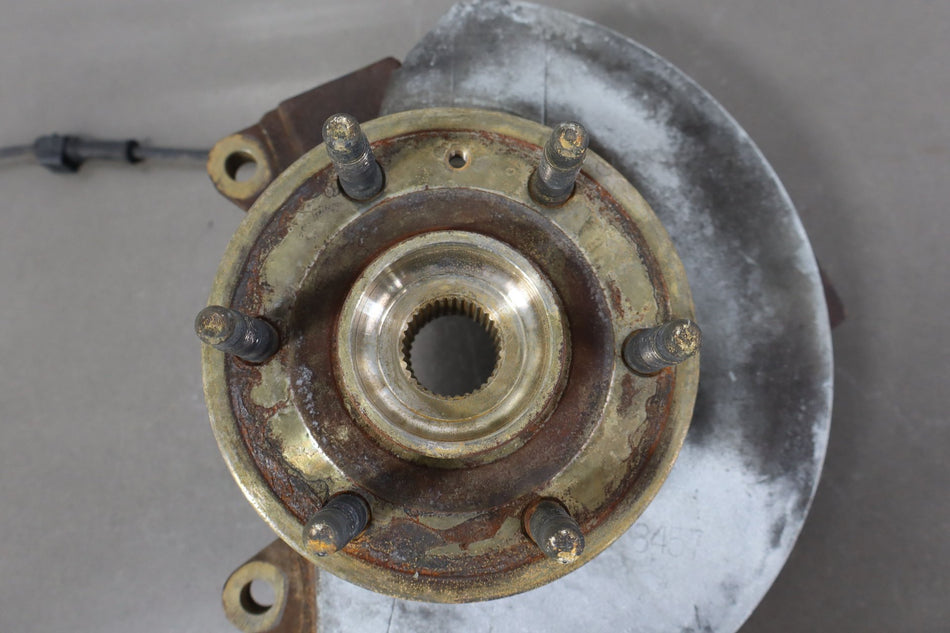 2006 GMC Sierra 1500- Right Front Spindle