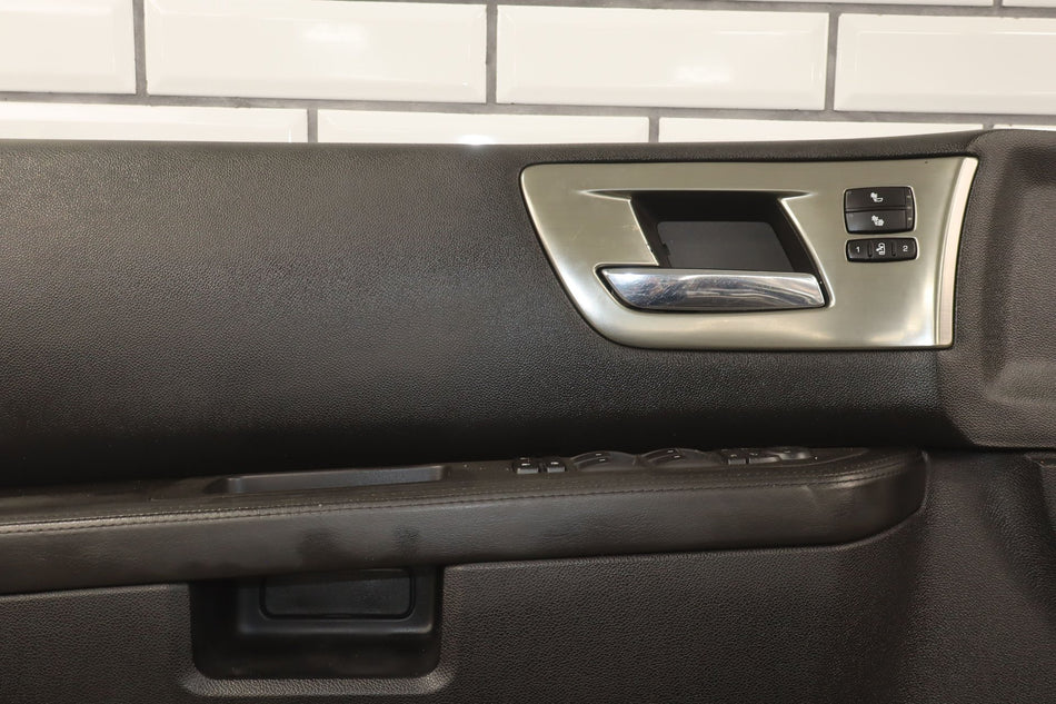 2008 Hummer H2- Left Front Interior Trim Panel