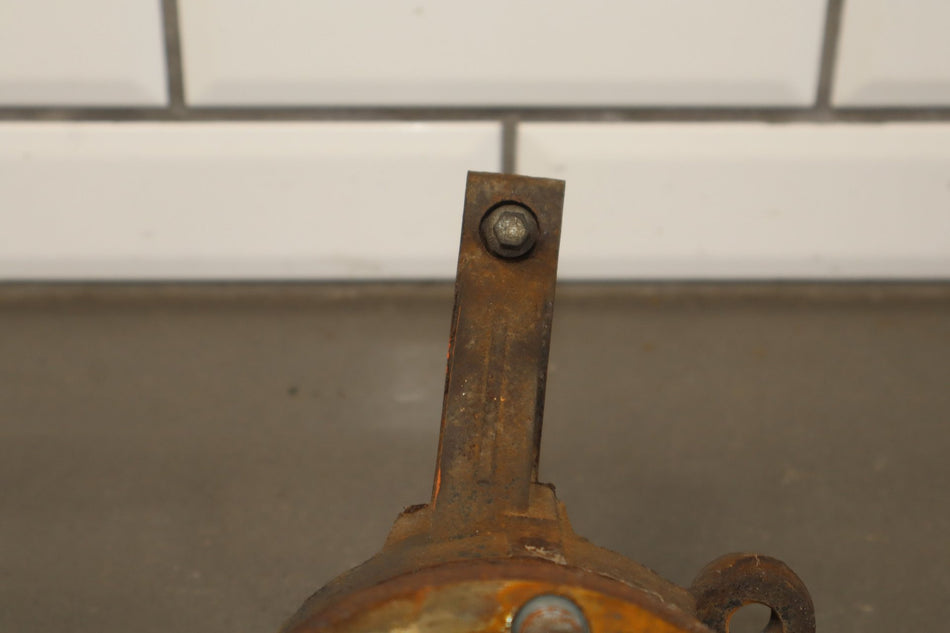 2005 Pontiac GTO- Right Front Spindle