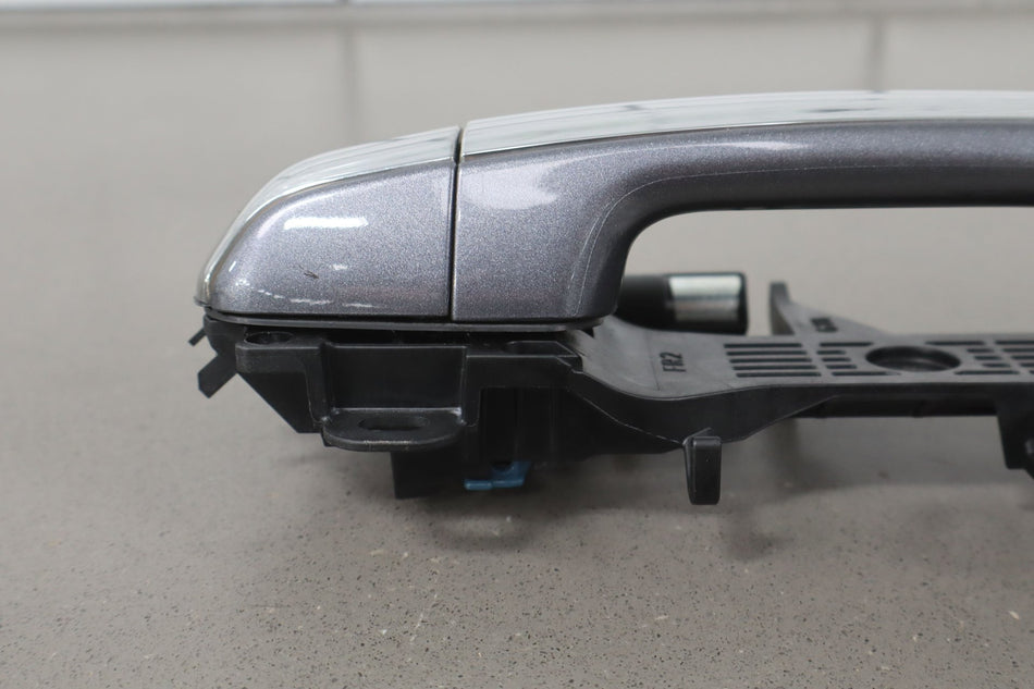 2019 Lexus GX460- Right Front Door Handle