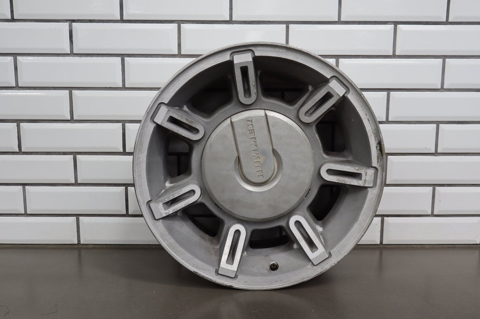 2003-2007 Hummer H2 17x8.5 OEM Wheel - Single Silver