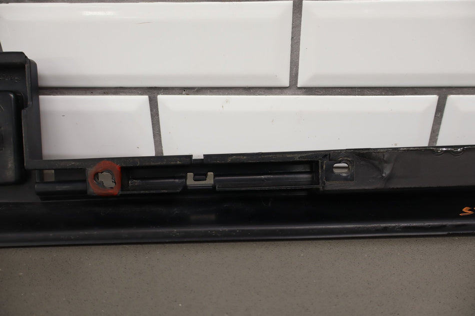 2003-2009 Hummer H2 SUV Driver Left Rear Roof Molding 15241411