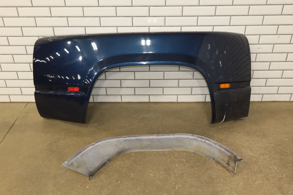 1998 Chevrolet Silverado 3500 GMT400- Right Bedside